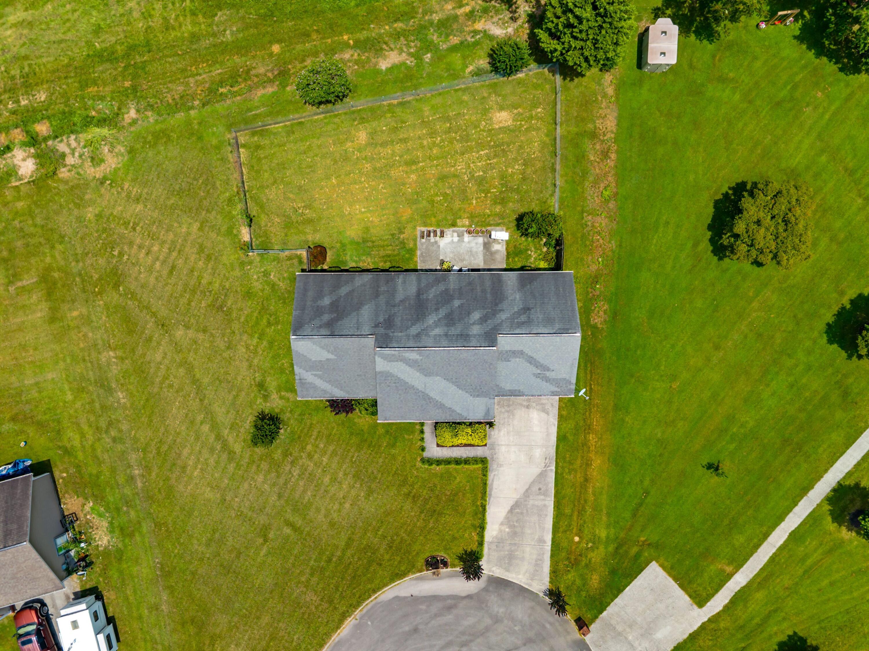 923 Red Oak Lane