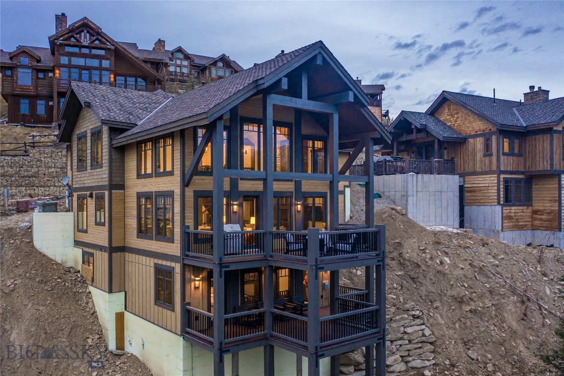 106 Cascade Ridge