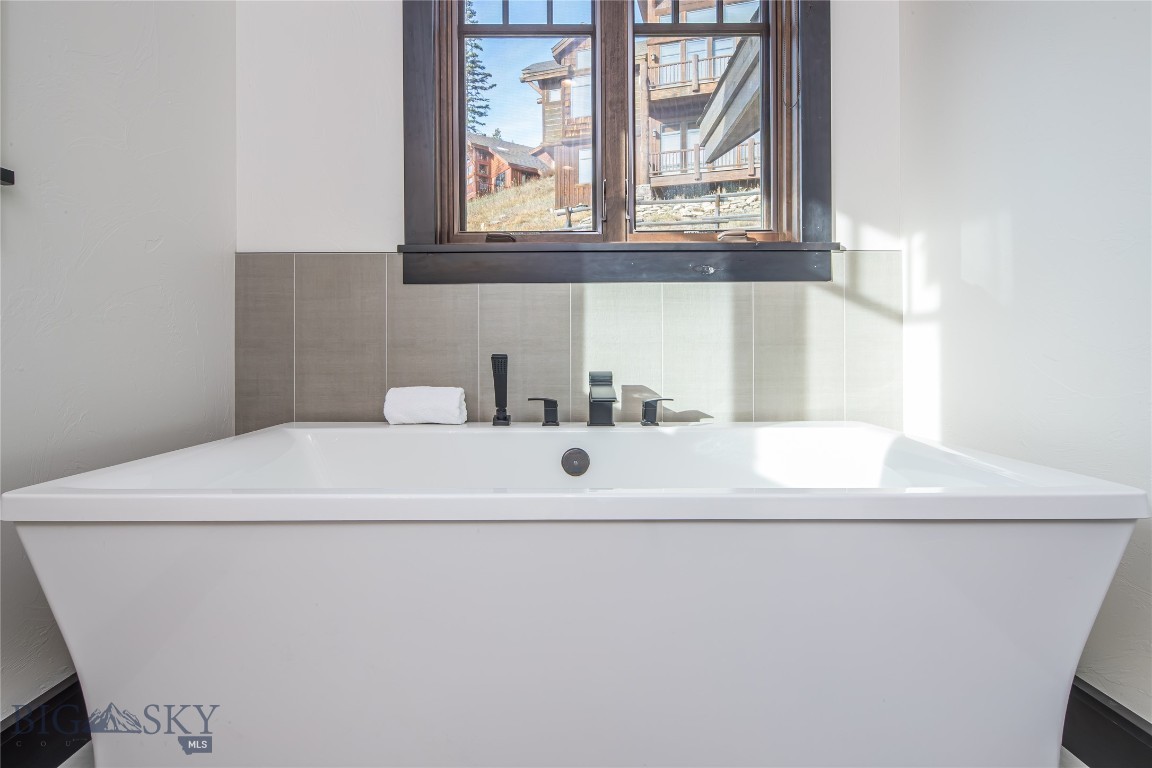 106 Cascade Ridge