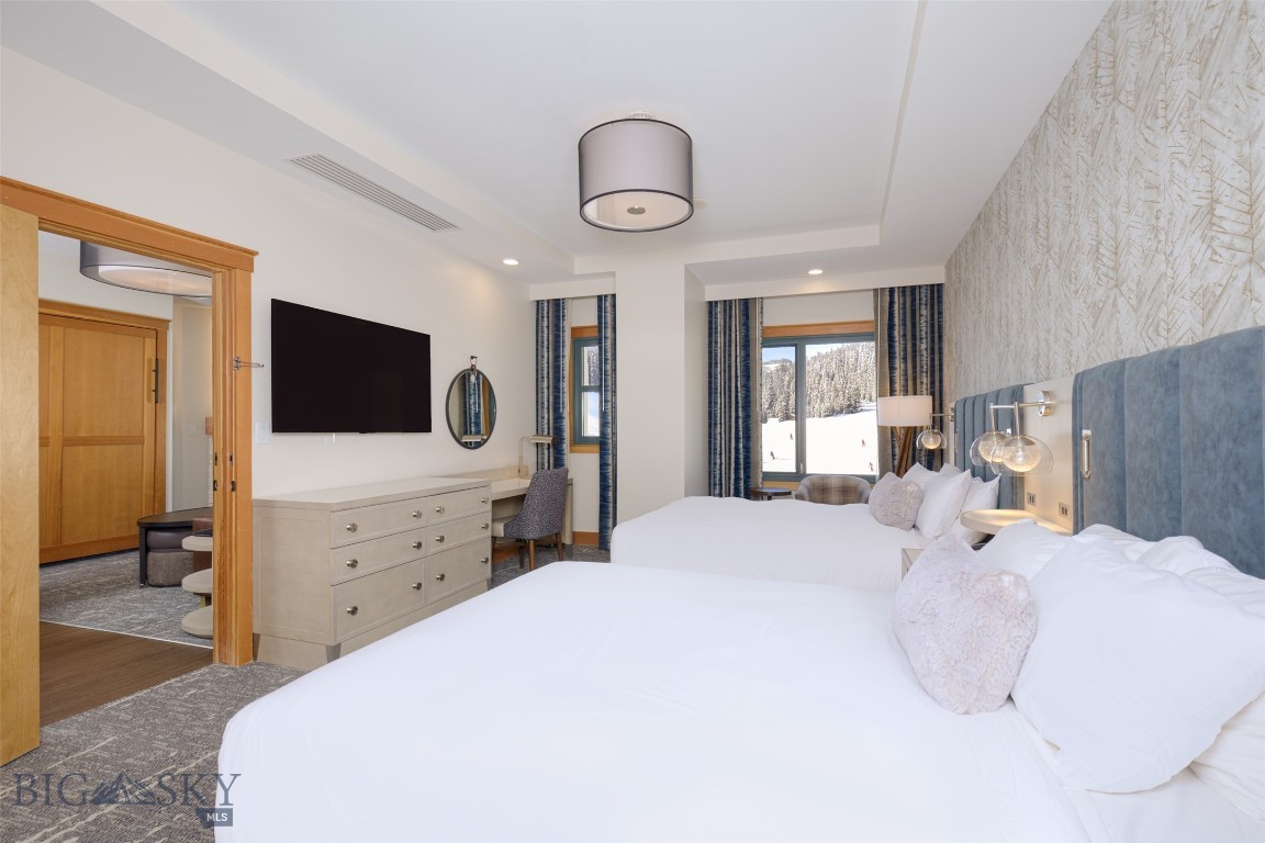 60 Big Sky Resort 10903