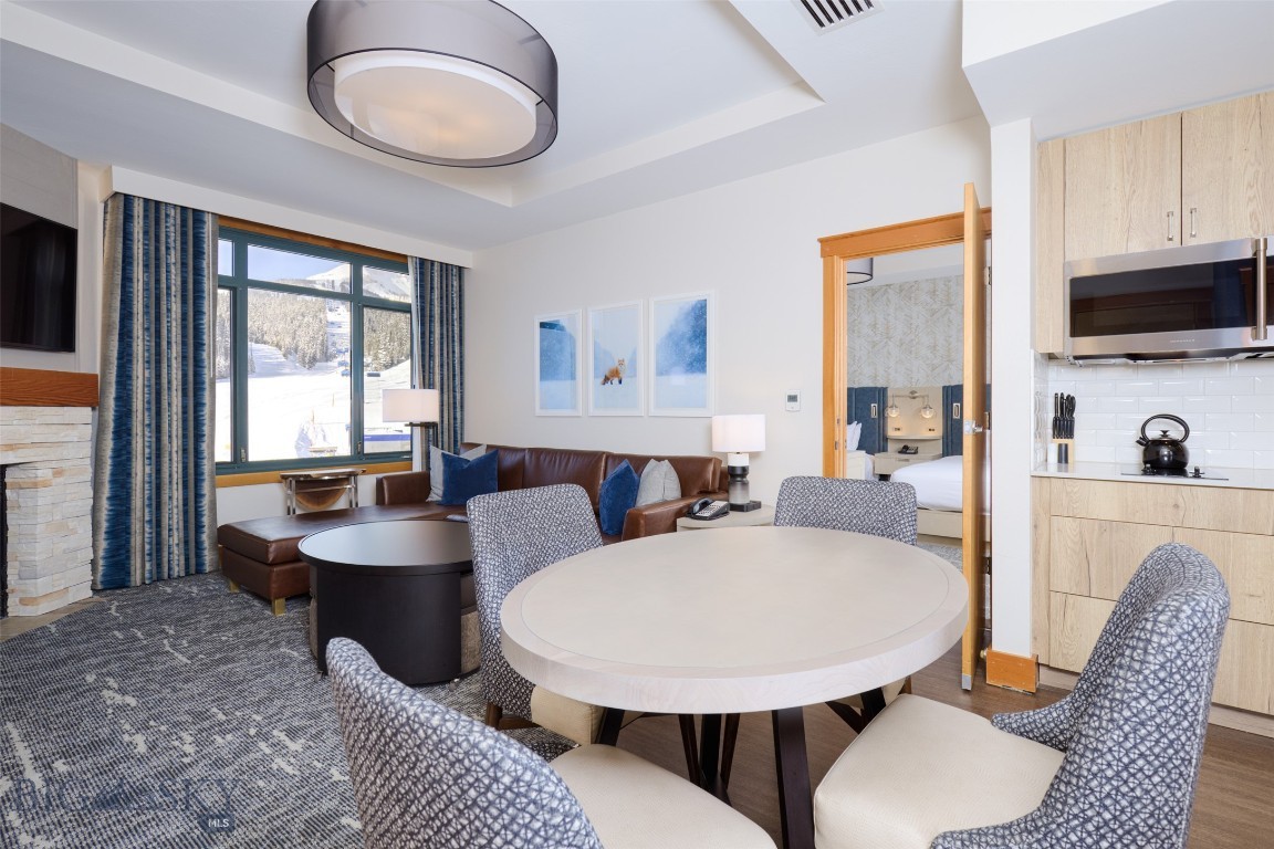 60 Big Sky Resort 10903