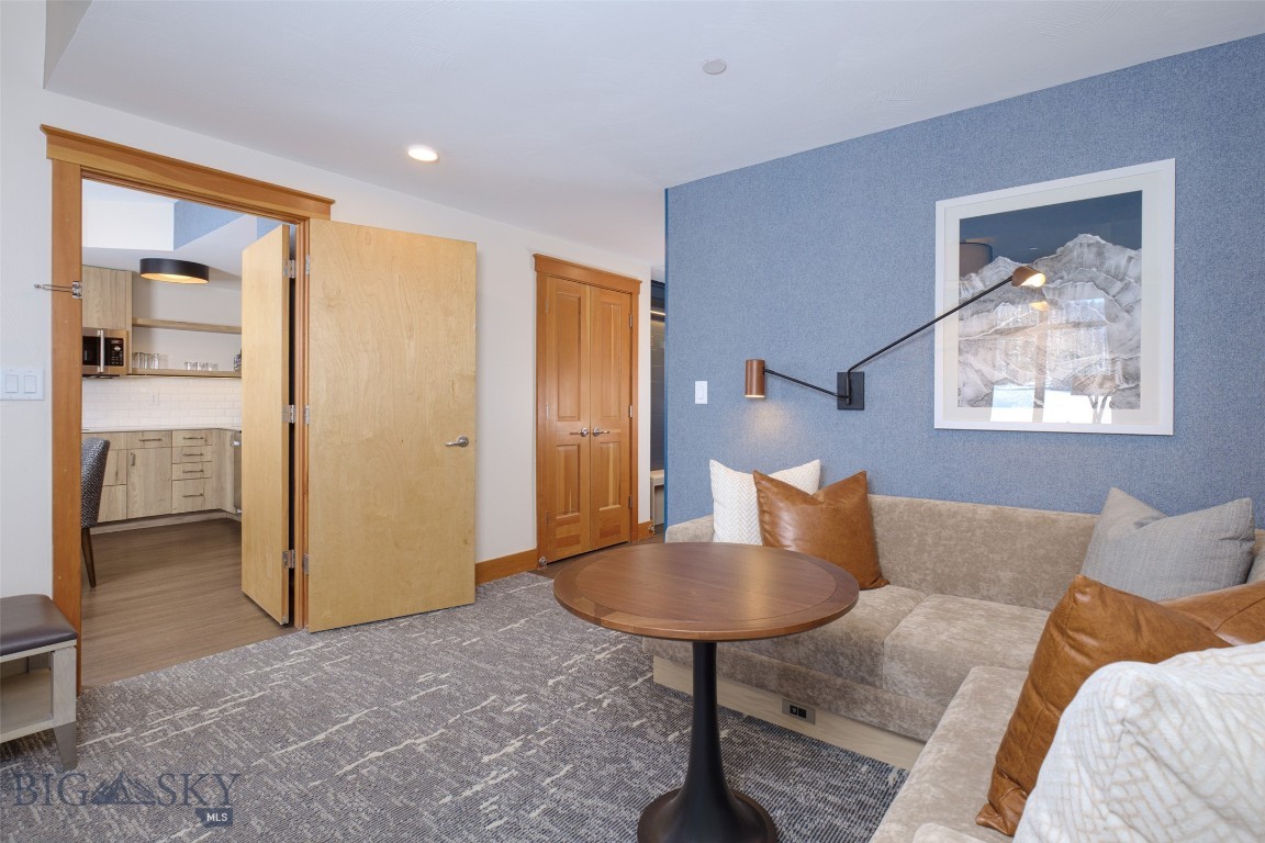 60 Big Sky Resort 10903
