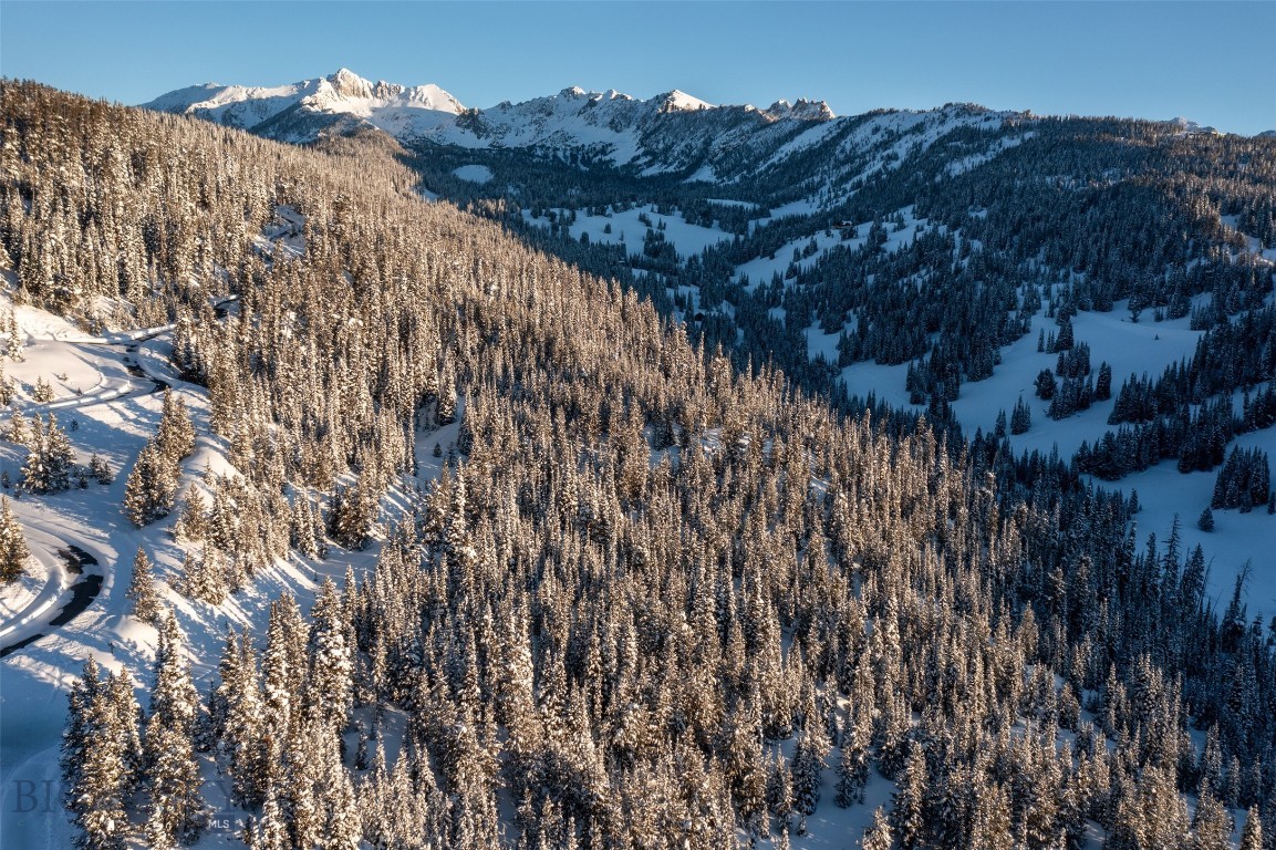 22 Ridgeview Loop