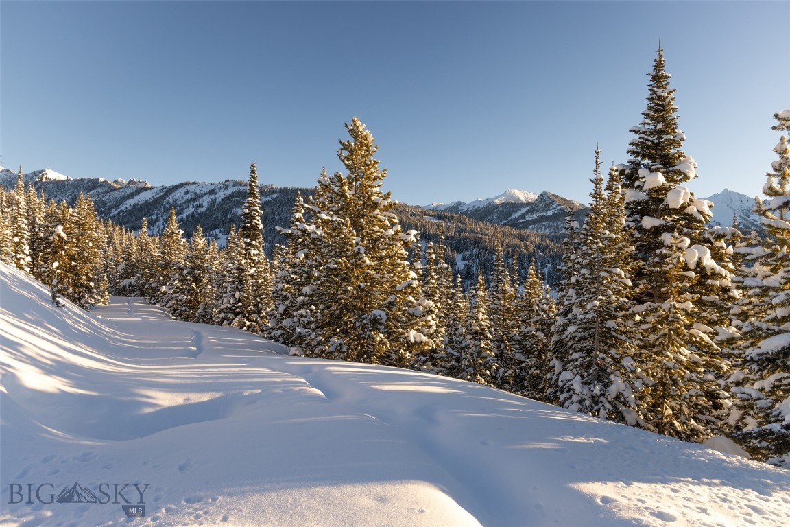 22 Ridgeview Loop