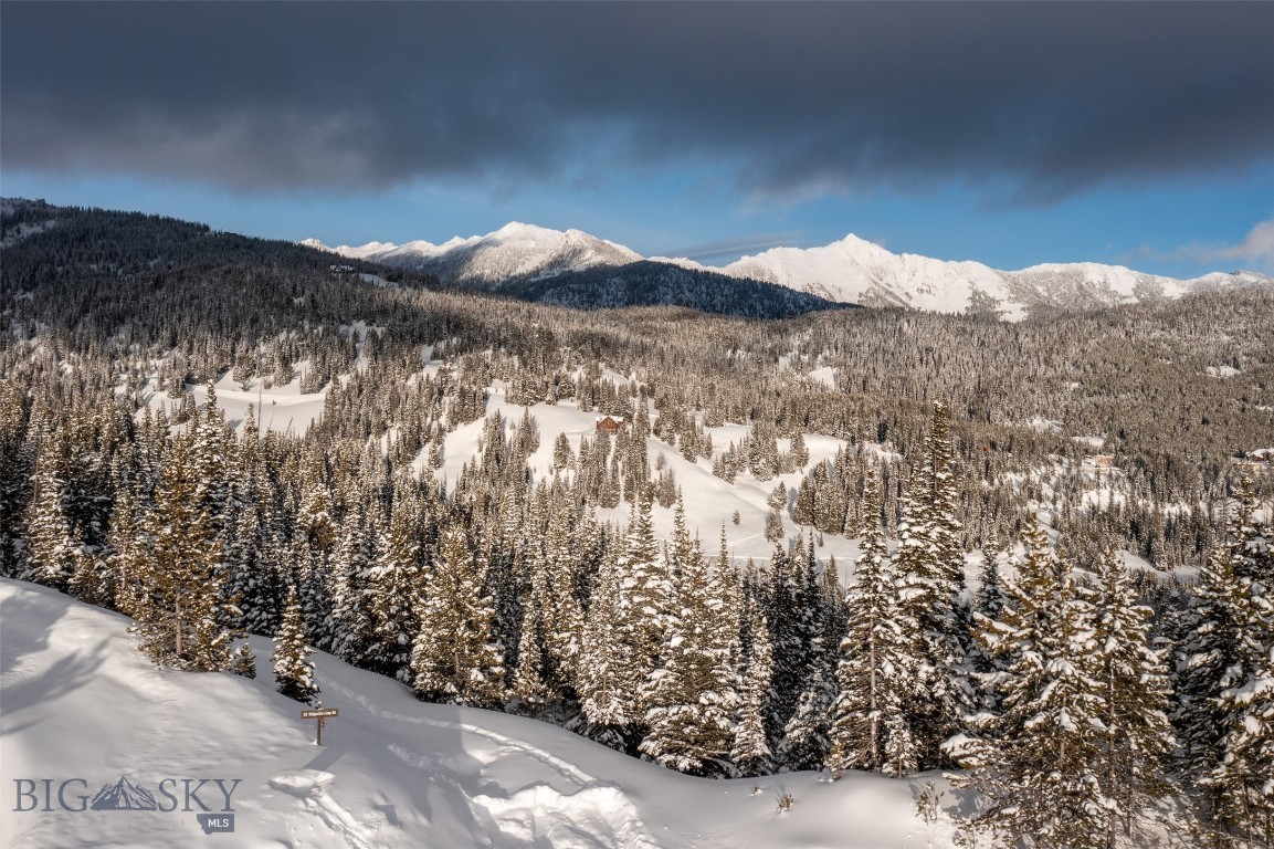22 Ridgeview Loop