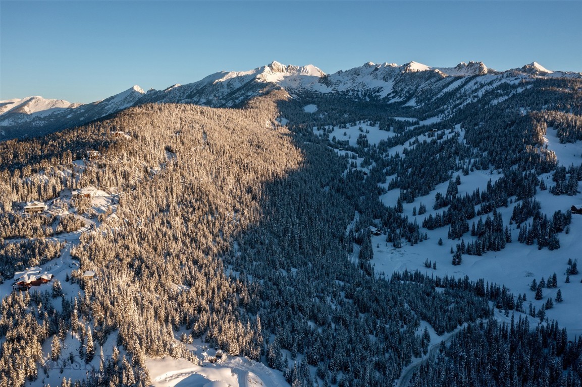 22 Ridgeview Loop