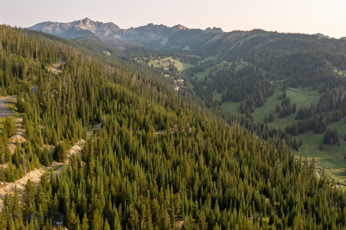 22 Ridgeview Loop