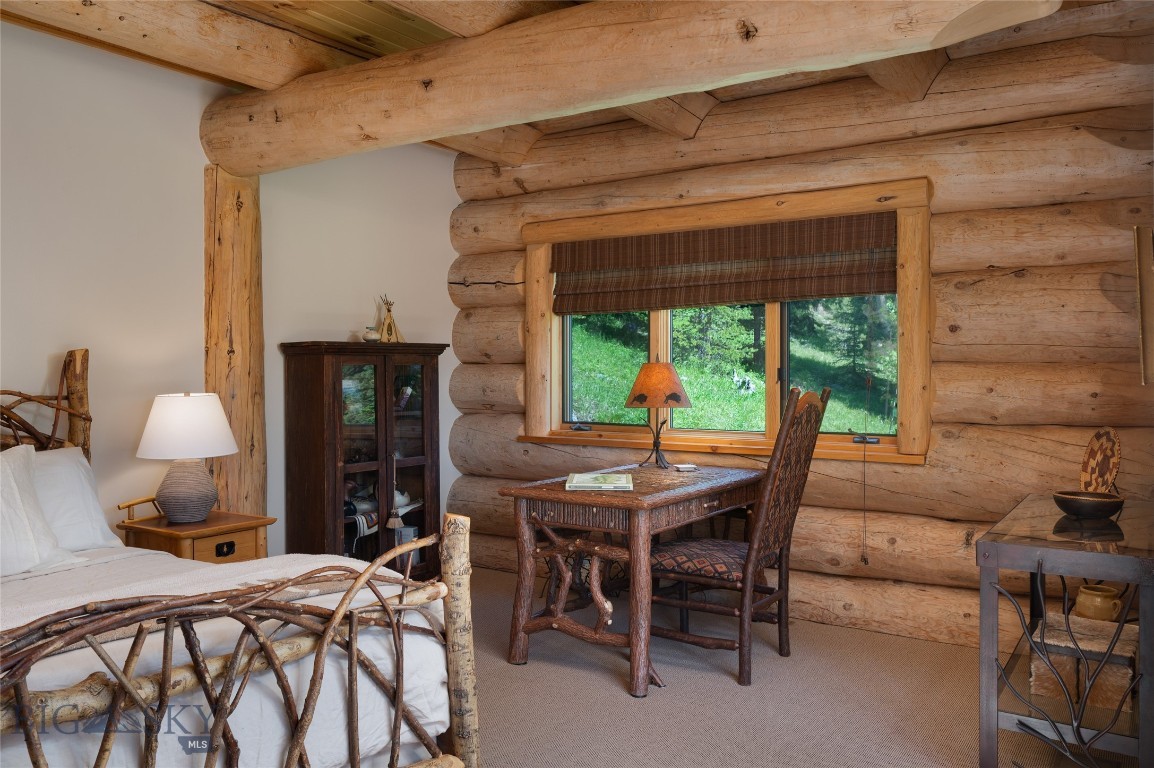 800 North Fork Road