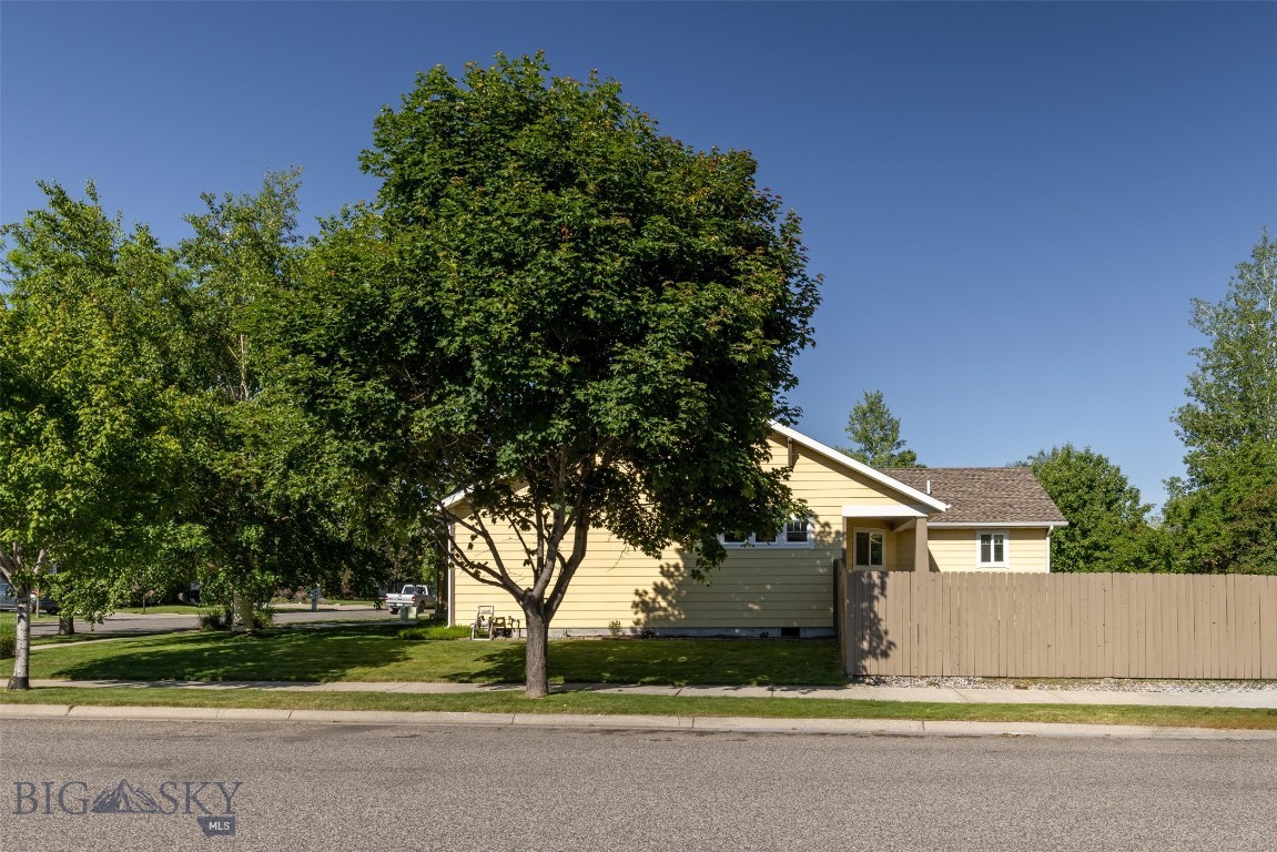 2903 Lily Drive