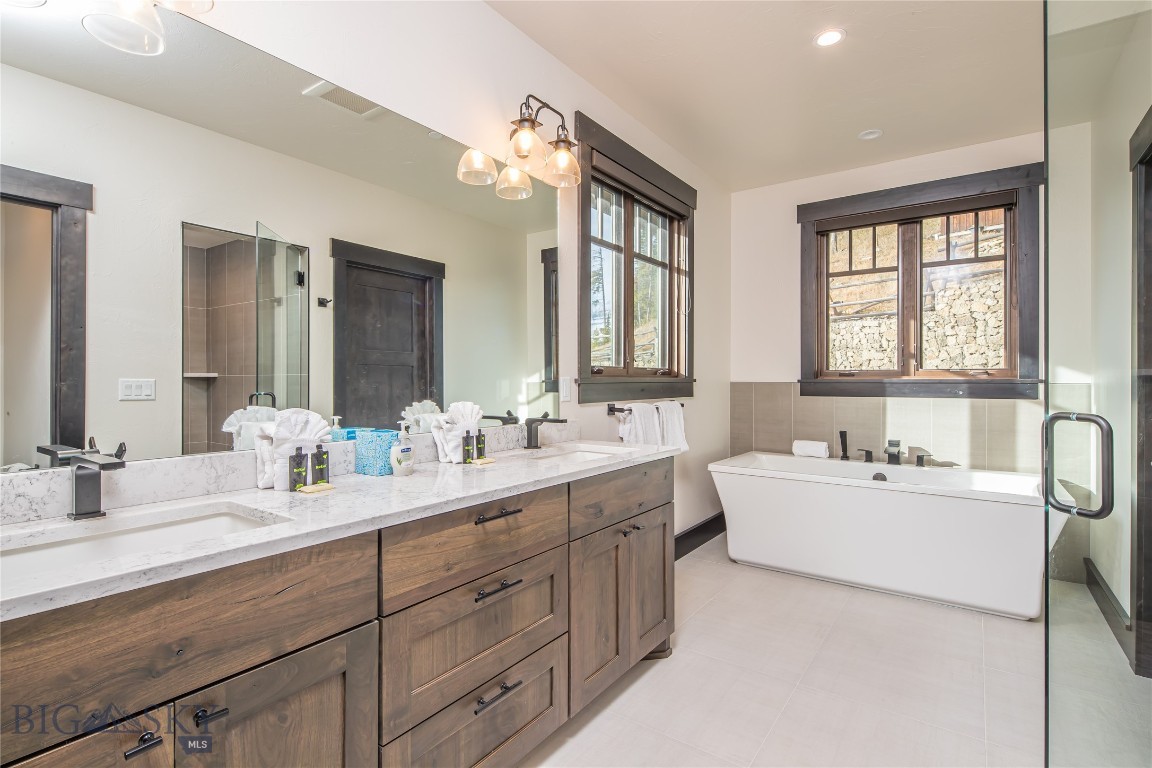 7 Lower Cascade Ridge Road 103