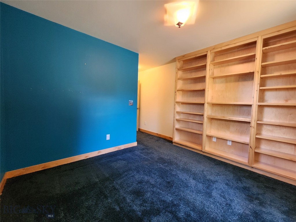 1214 W Koch