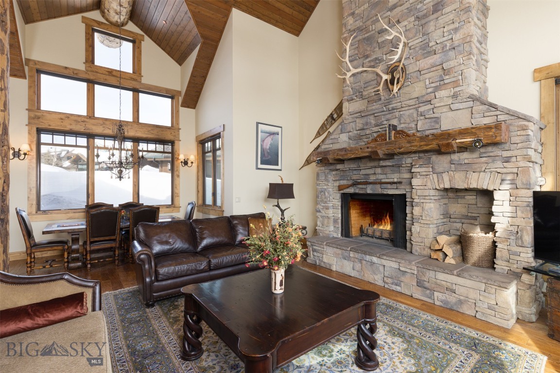 12 Upper Cascade Ridge Road