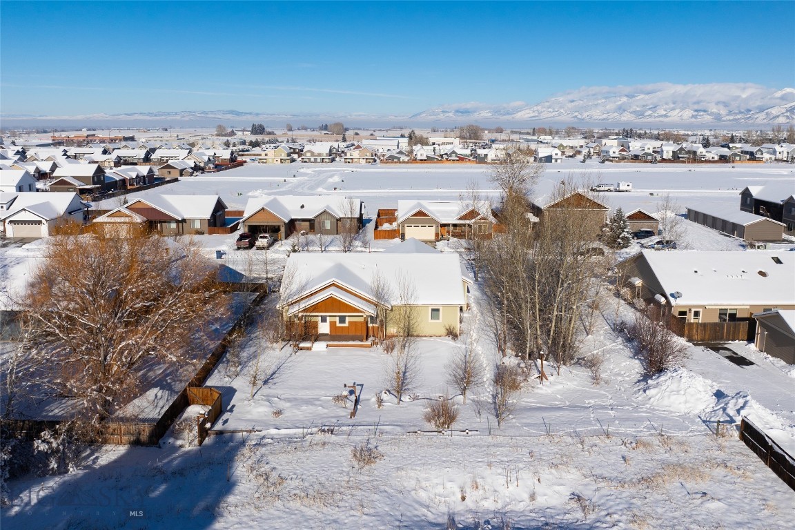 210 Talon Way