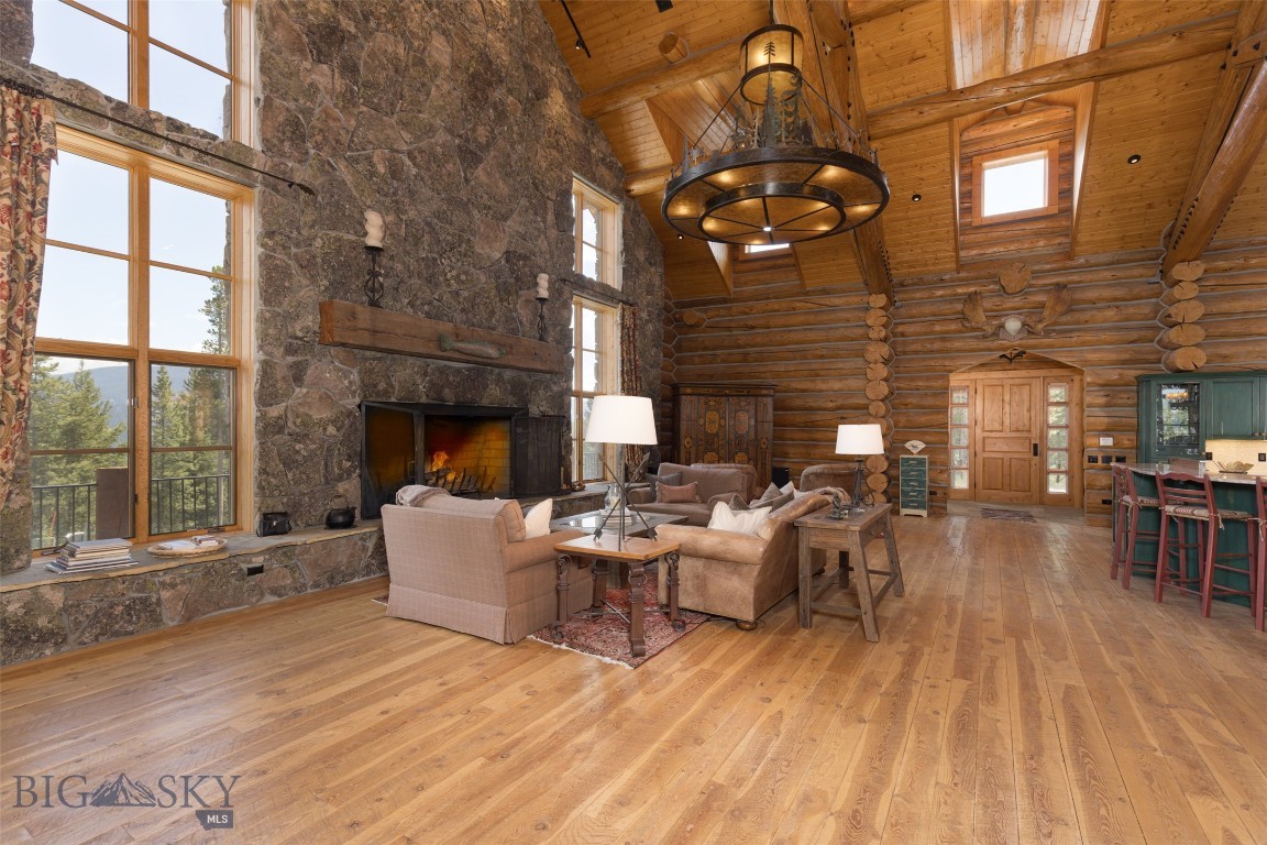 170 Hyalite Drive