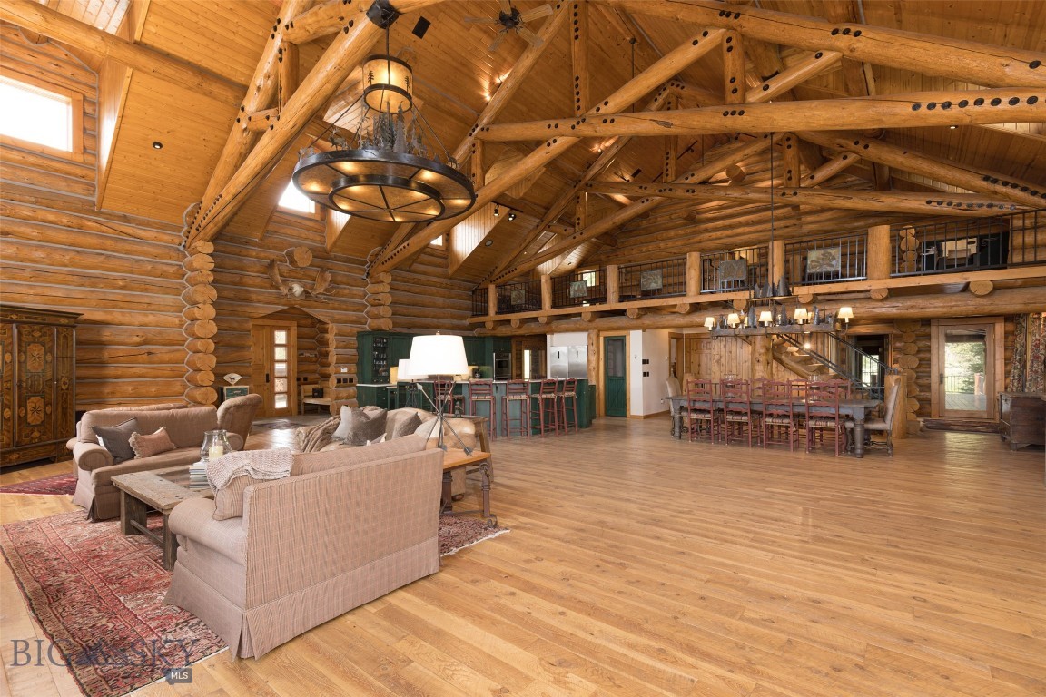 170 Hyalite Drive