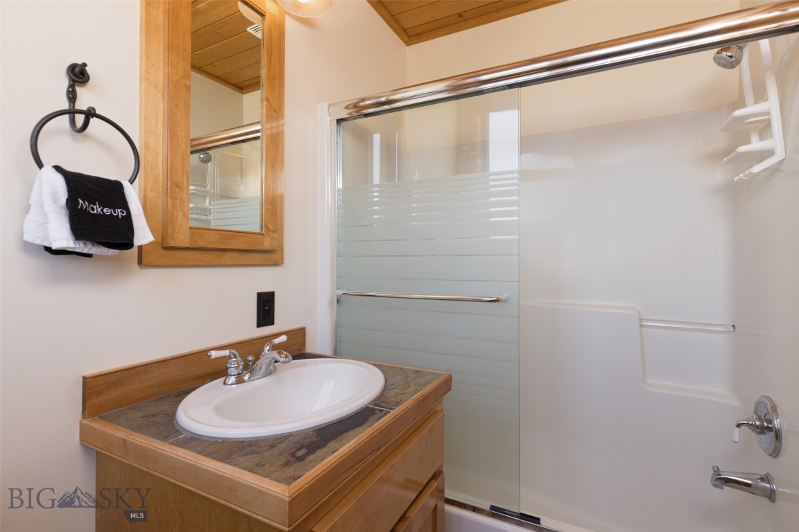 170 Hyalite Drive