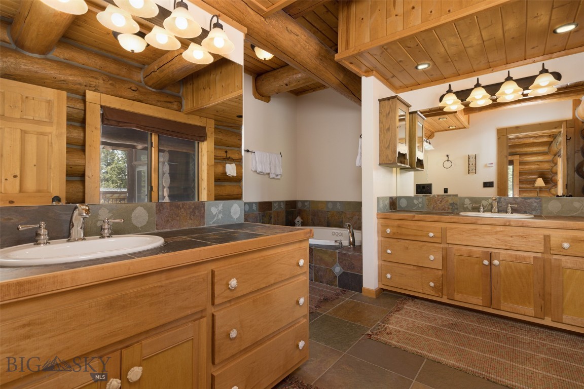 170 Hyalite Drive