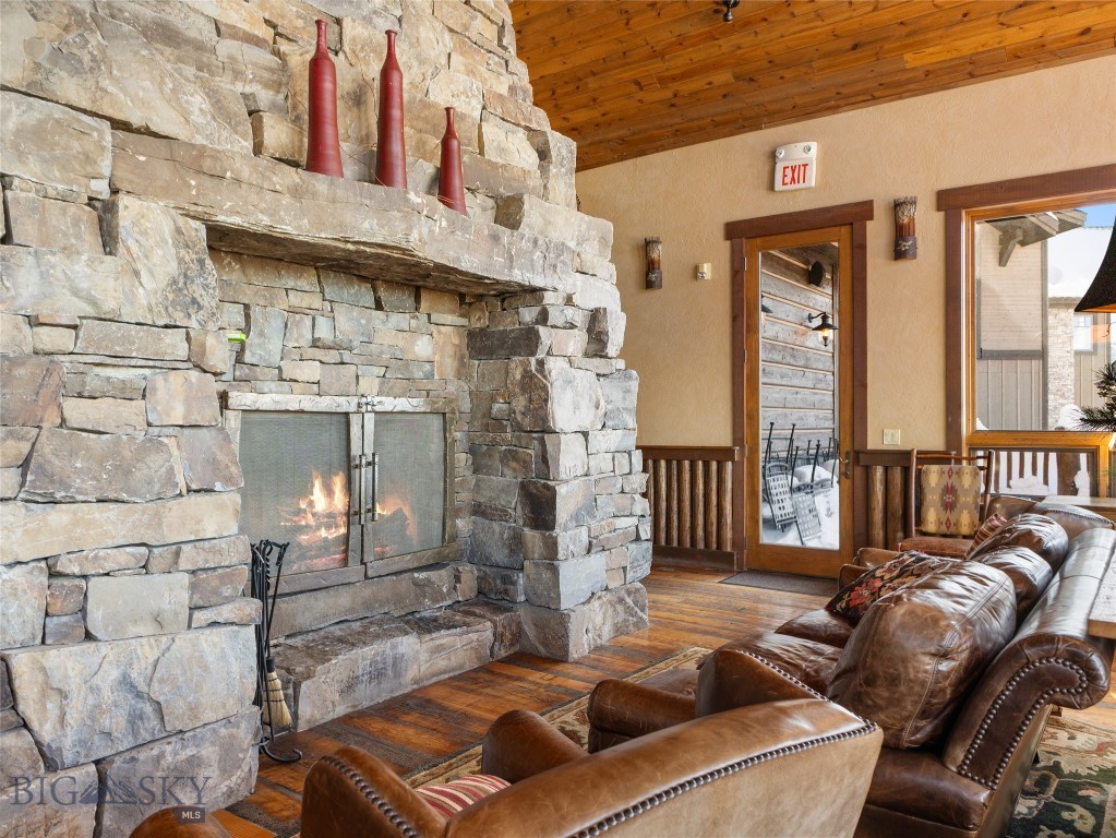 18 Upper Cascade Ridge Road 18