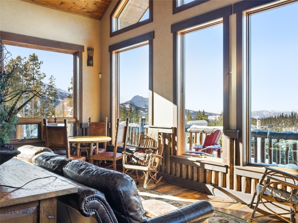 18 Upper Cascade Ridge Road 18