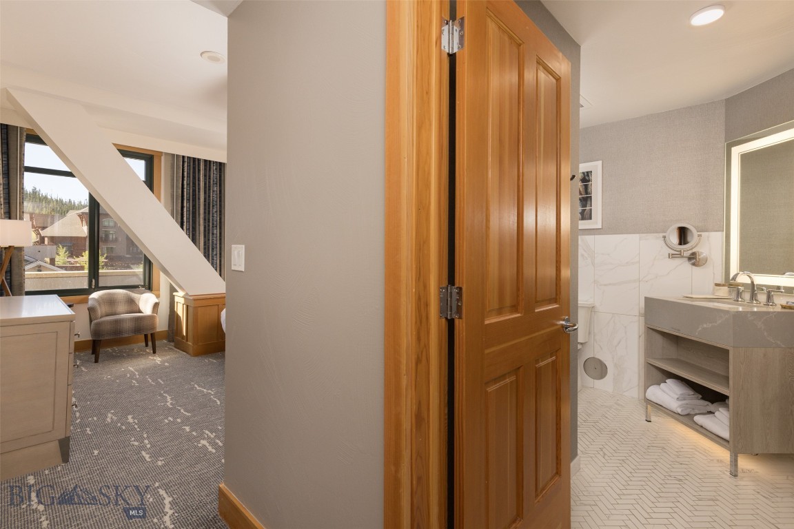 60 Big Sky Resort Road 10,314