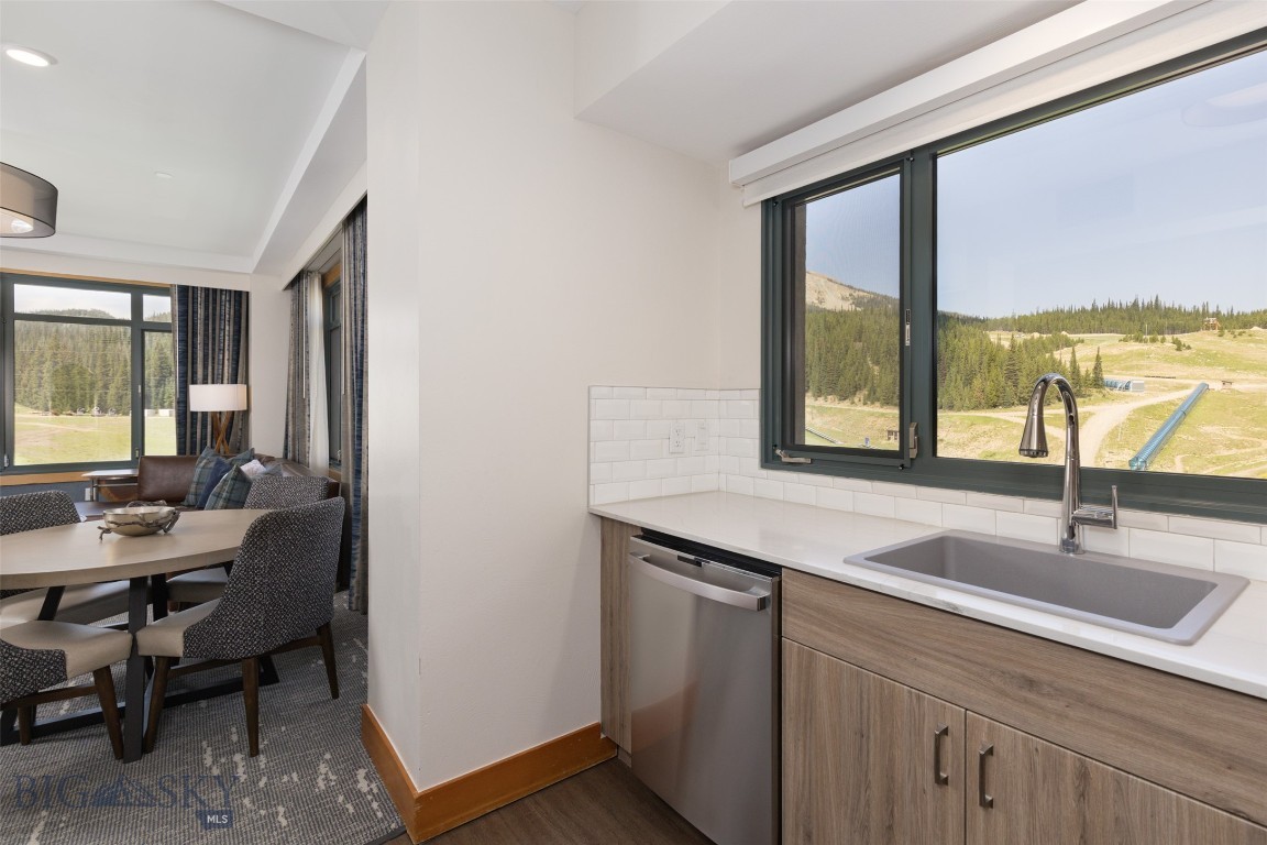 60 Big Sky Resort Road 10,606