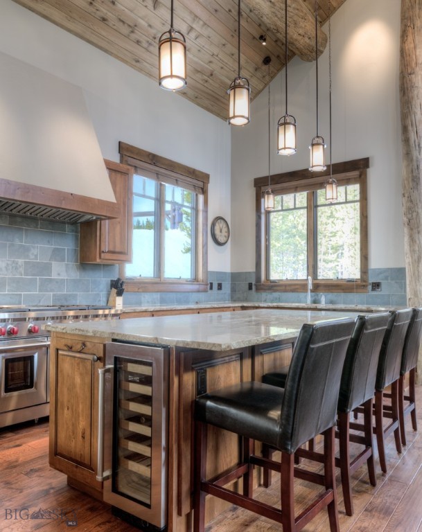 3 Lower Cascade Ridge Road 101
