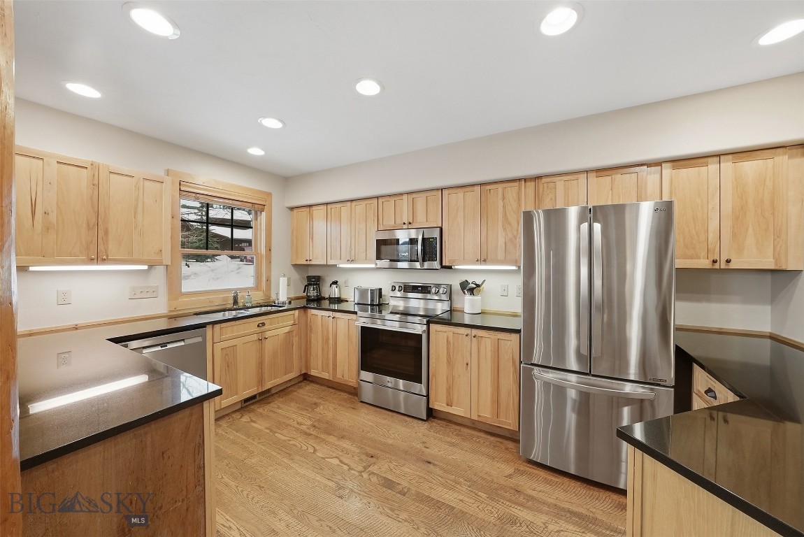 15 Rose Bud Loop 127