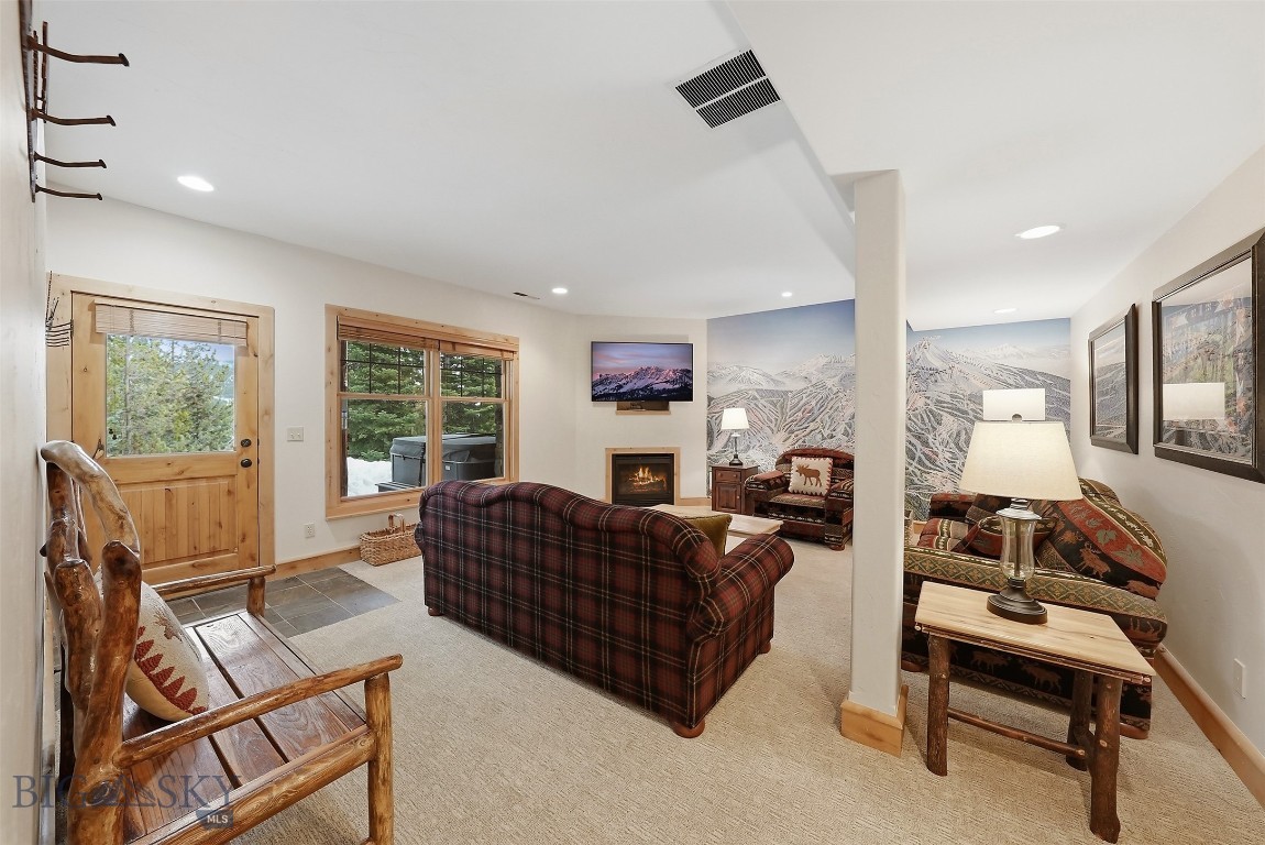 15 Rose Bud Loop 127