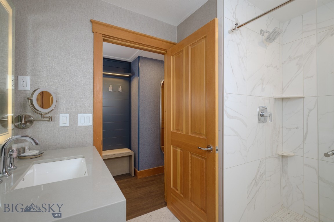 60 Big Sky Resort 10502