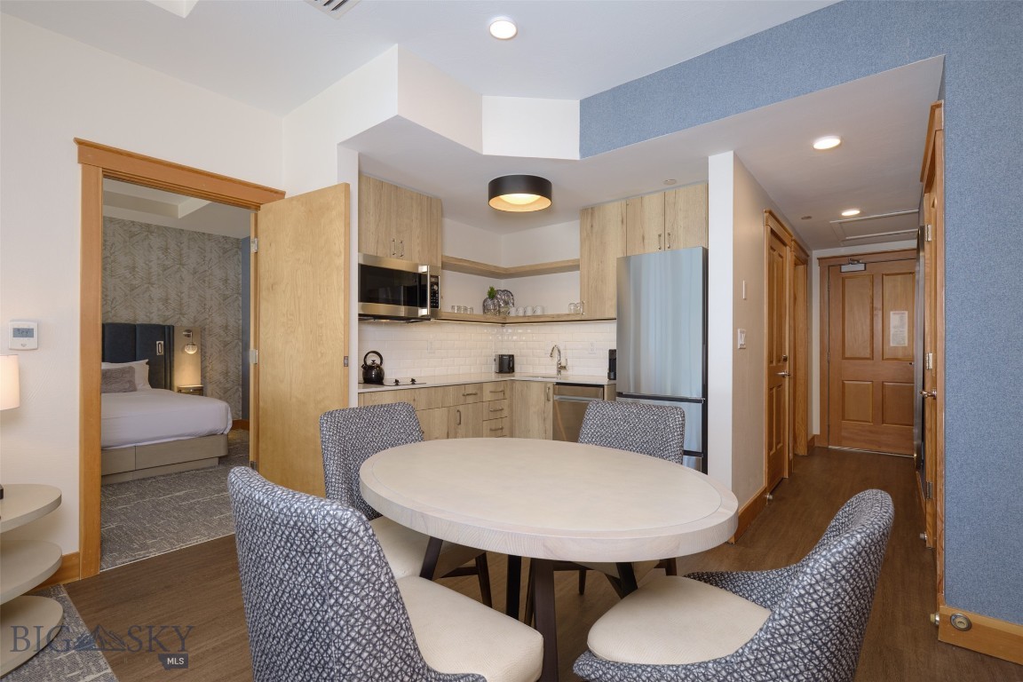 60 Big Sky Resort 10502