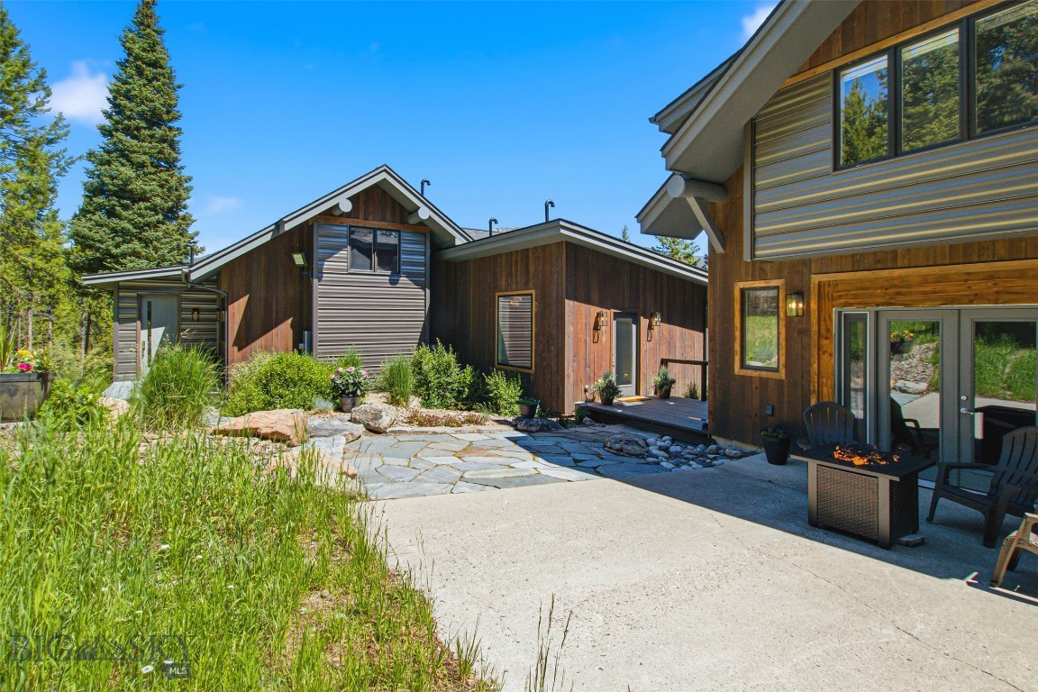 215 Gray Owl Lane