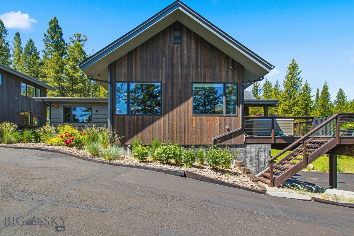 215 Gray Owl Lane