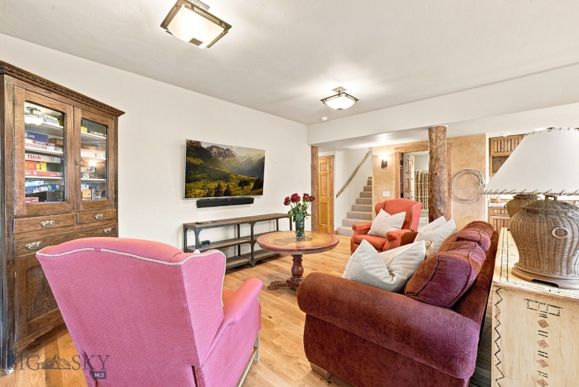 850 Fortress Road