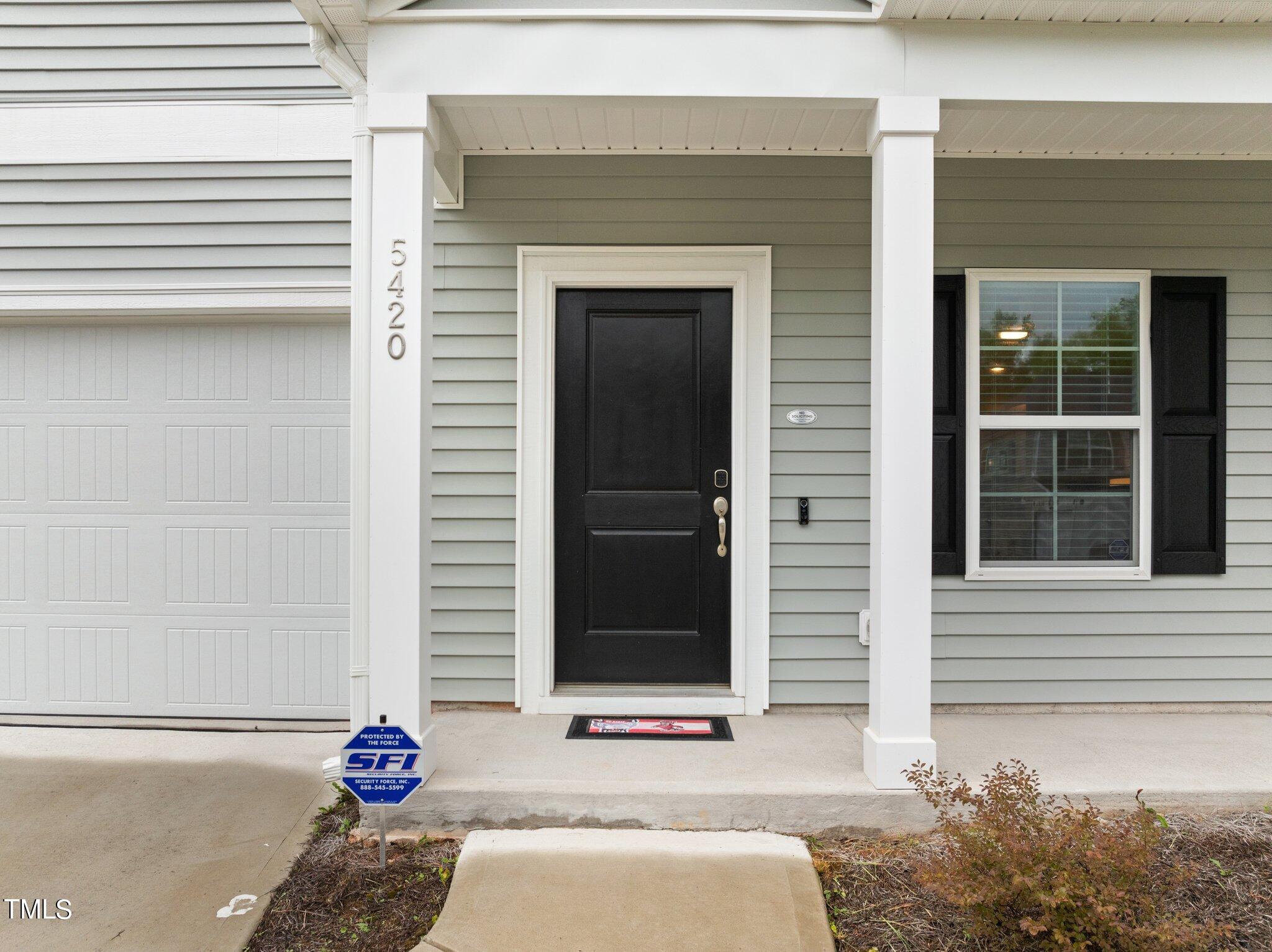 5420 Stonepoint Circle