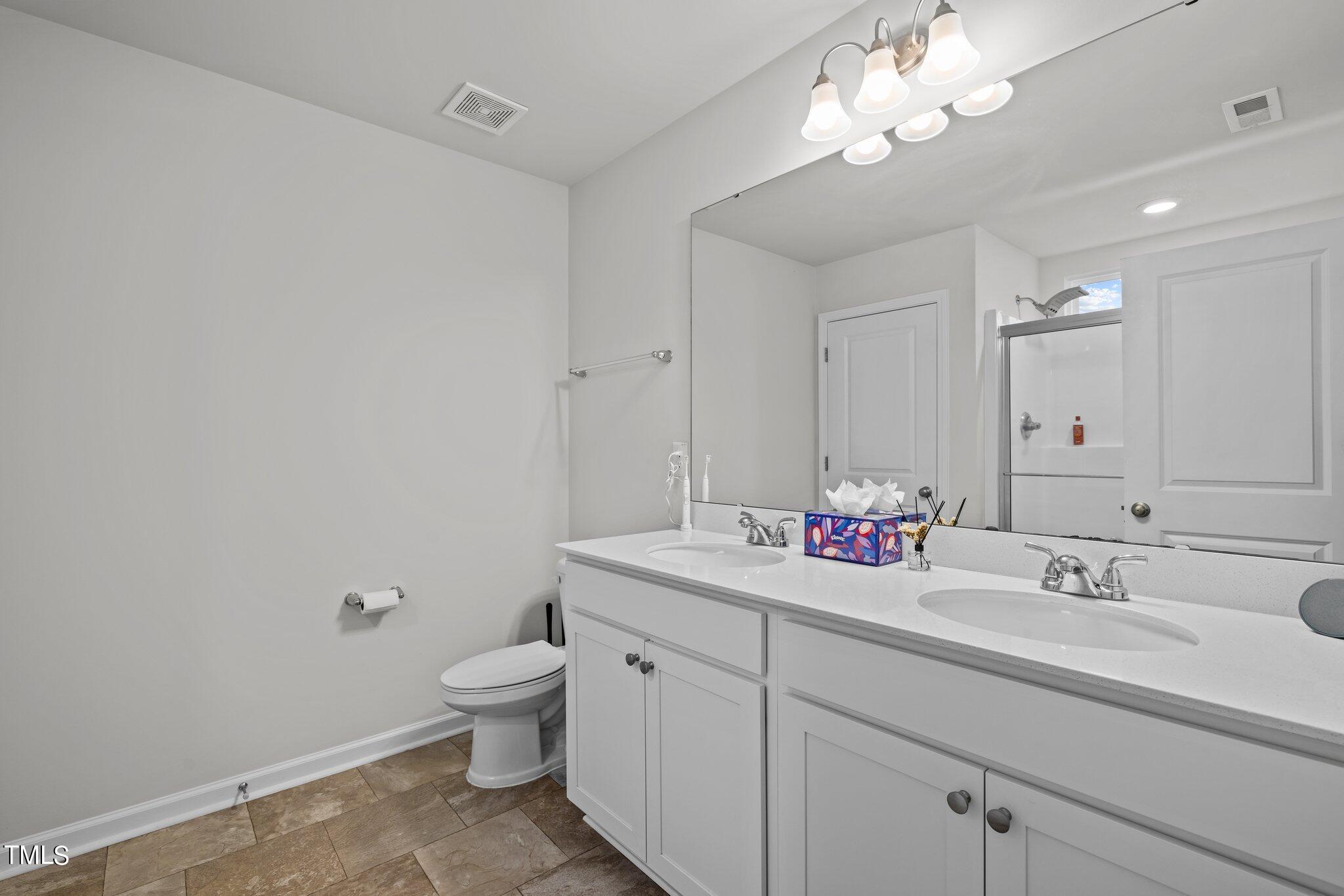 5420 Stonepoint Circle