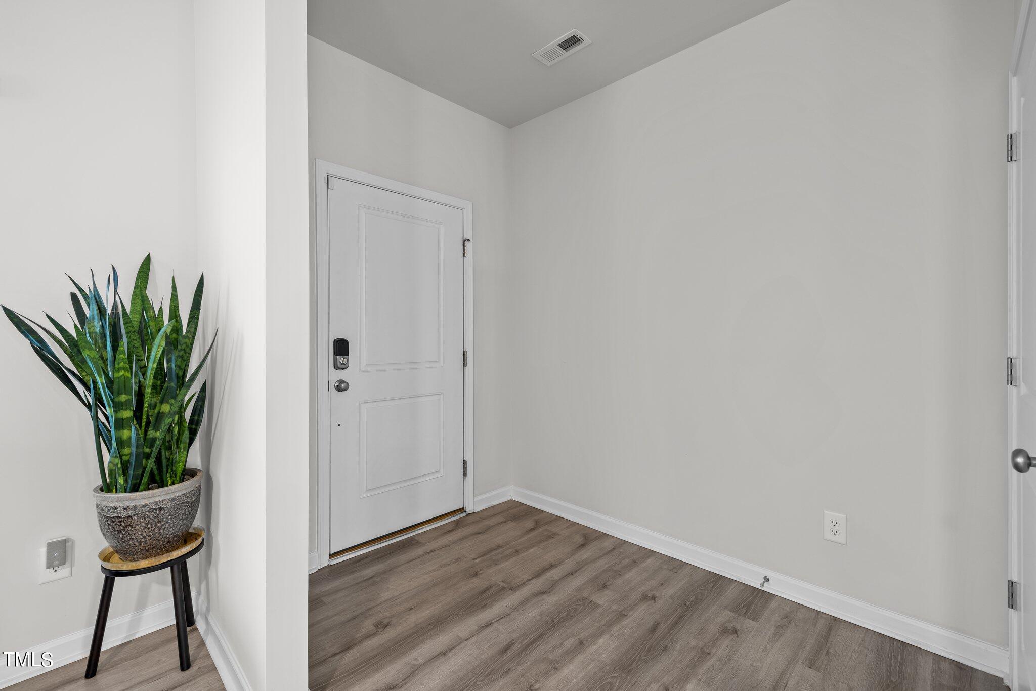 5420 Stonepoint Circle