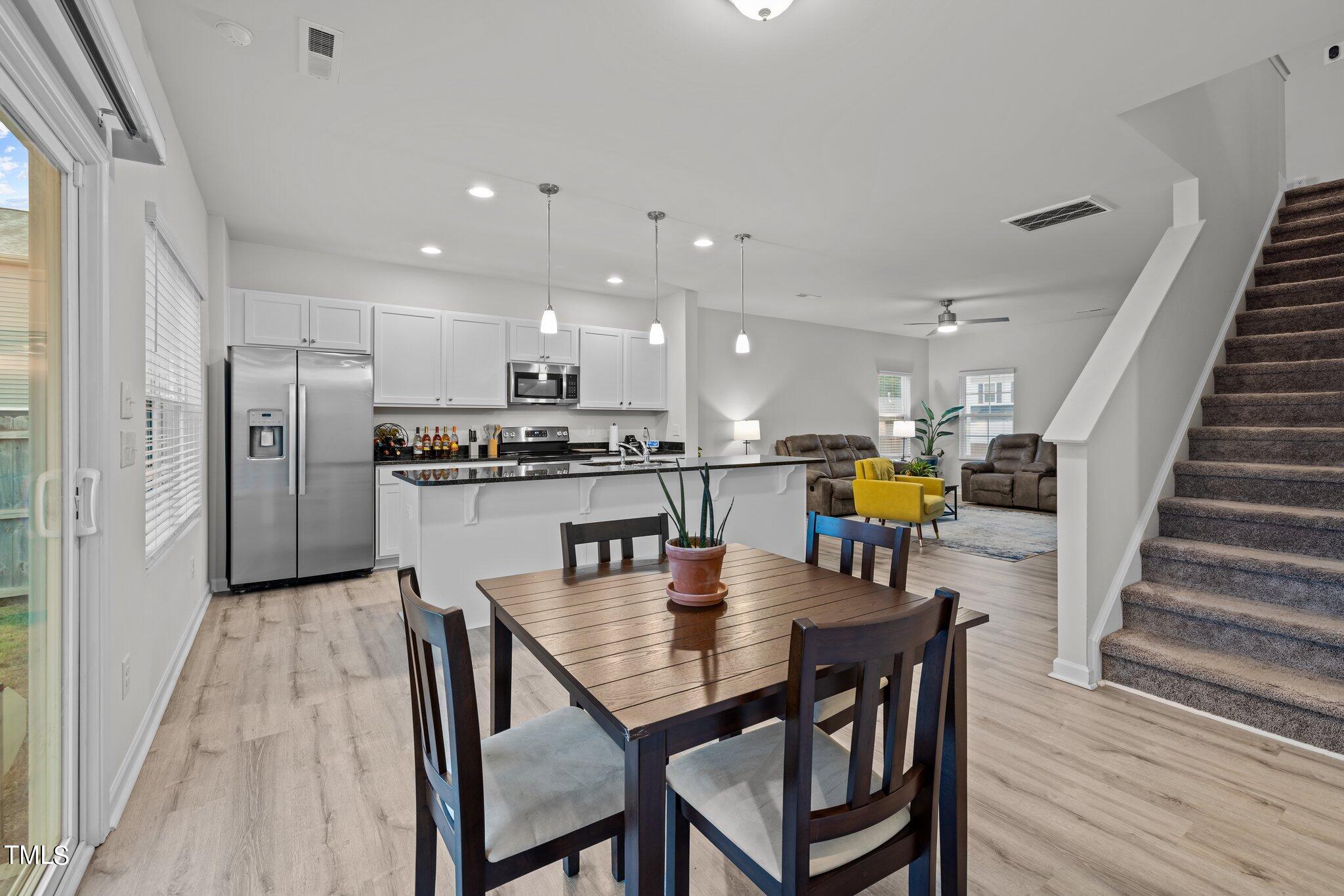 5420 Stonepoint Circle