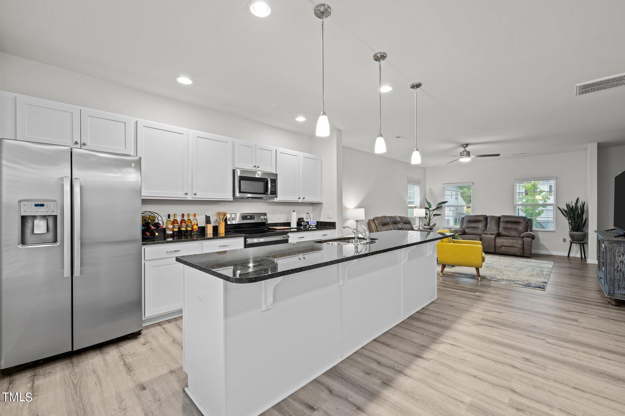 5420 Stonepoint Circle