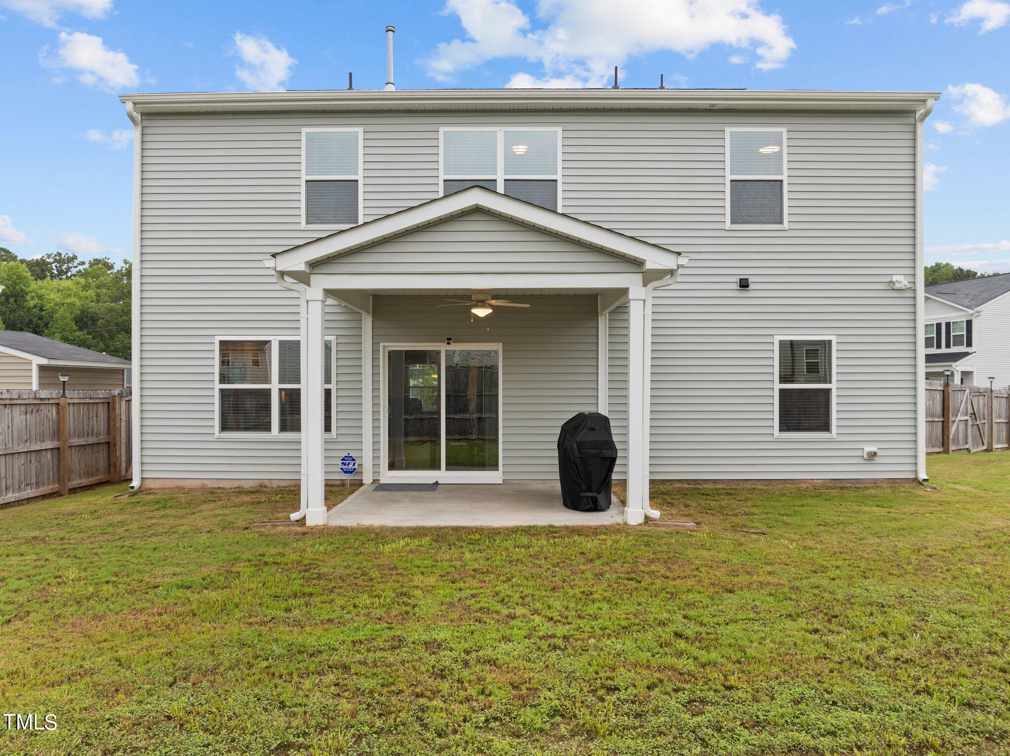 5420 Stonepoint Circle