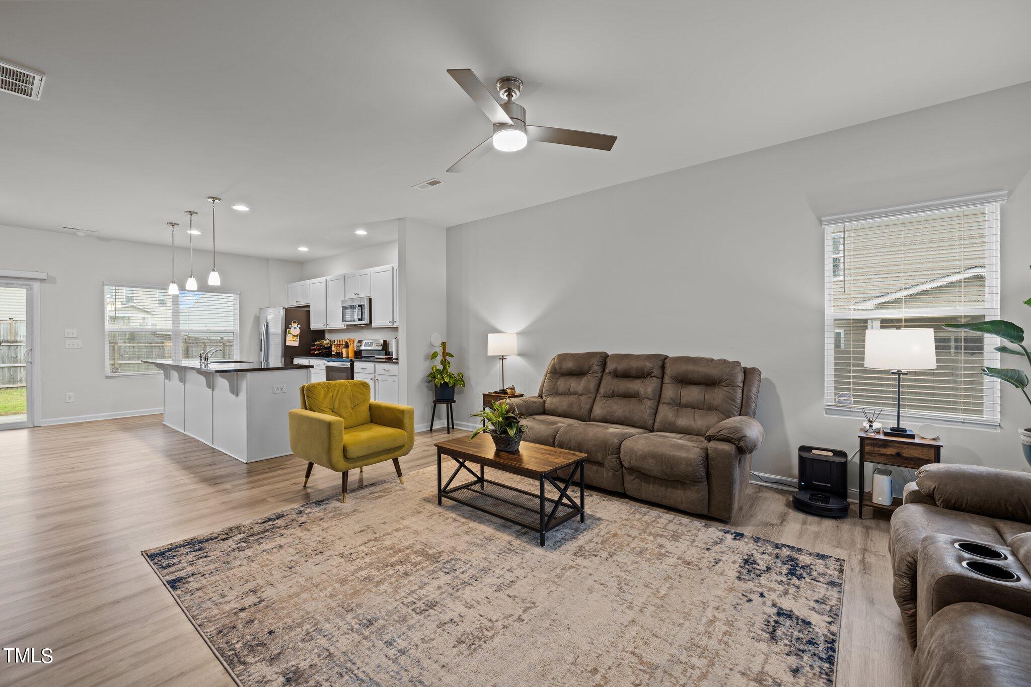 5420 Stonepoint Circle