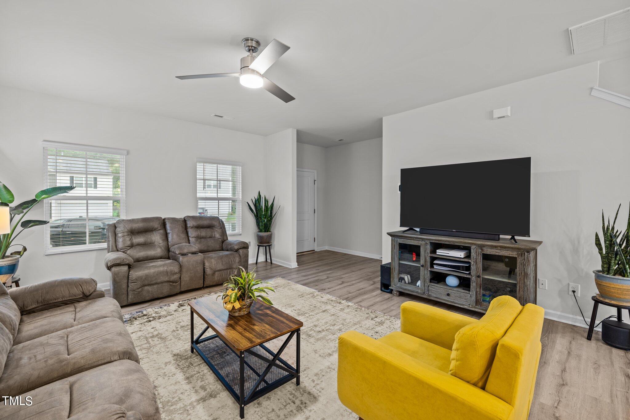 5420 Stonepoint Circle