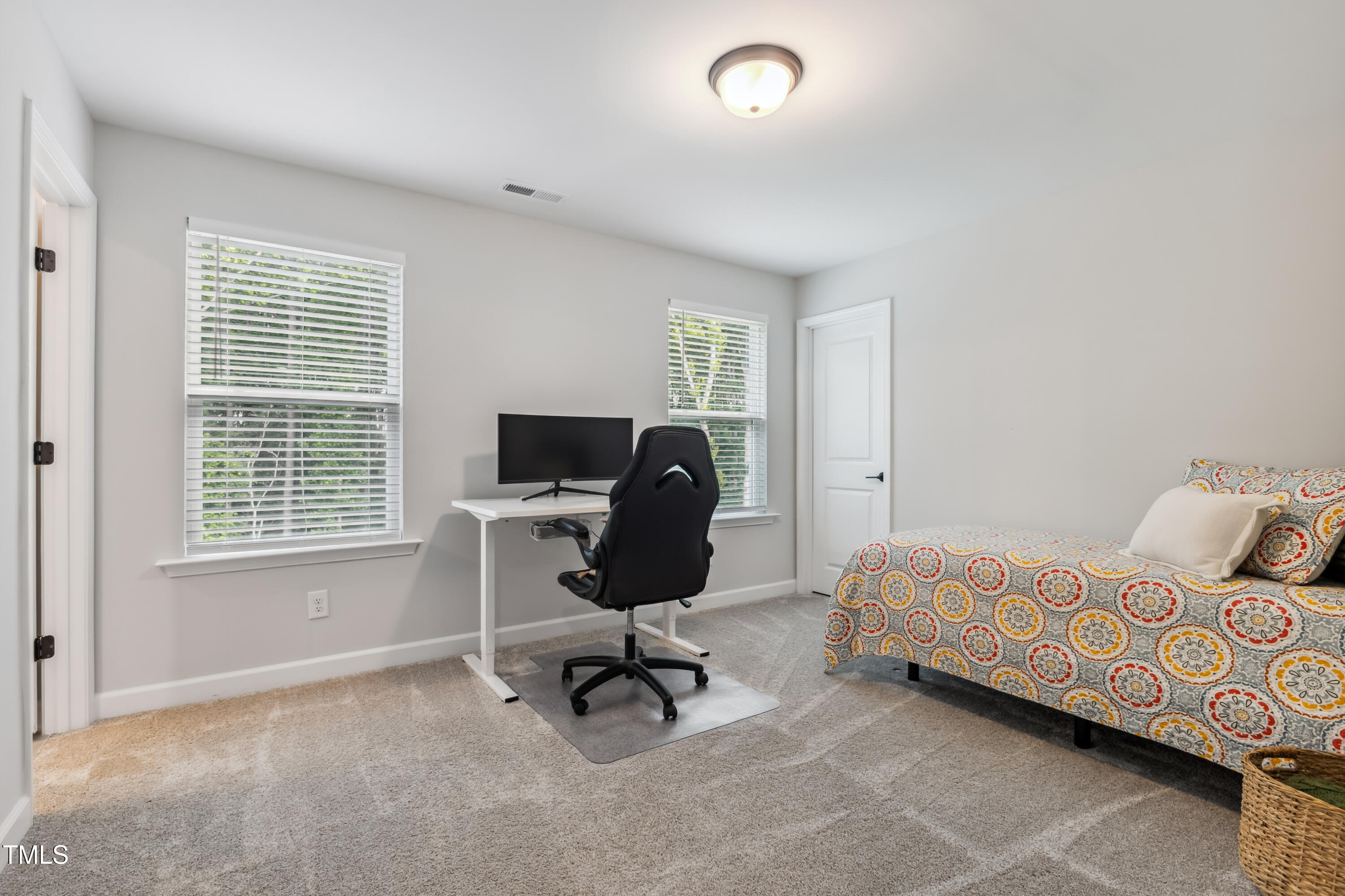 70 Noble Heart Place