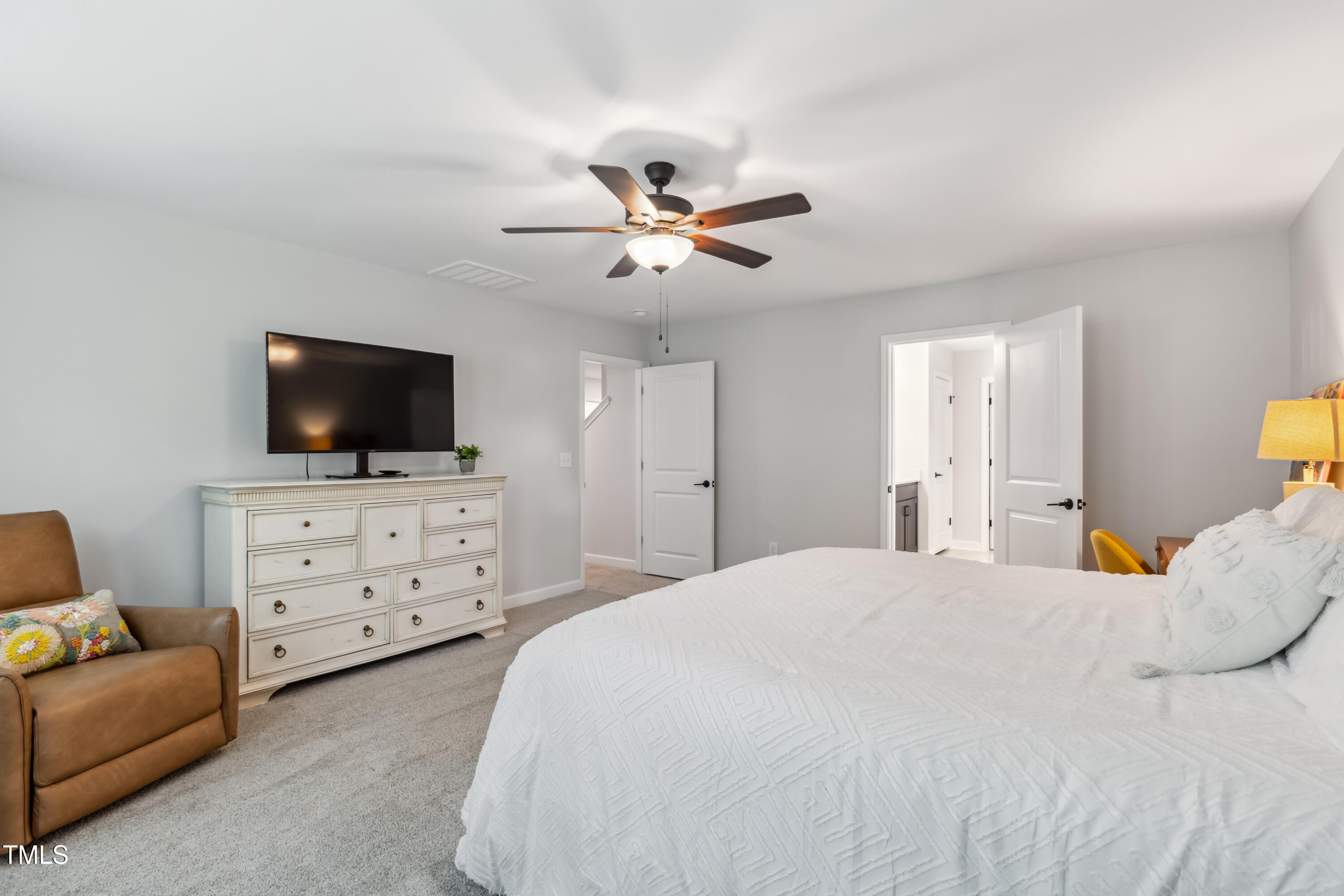 70 Noble Heart Place