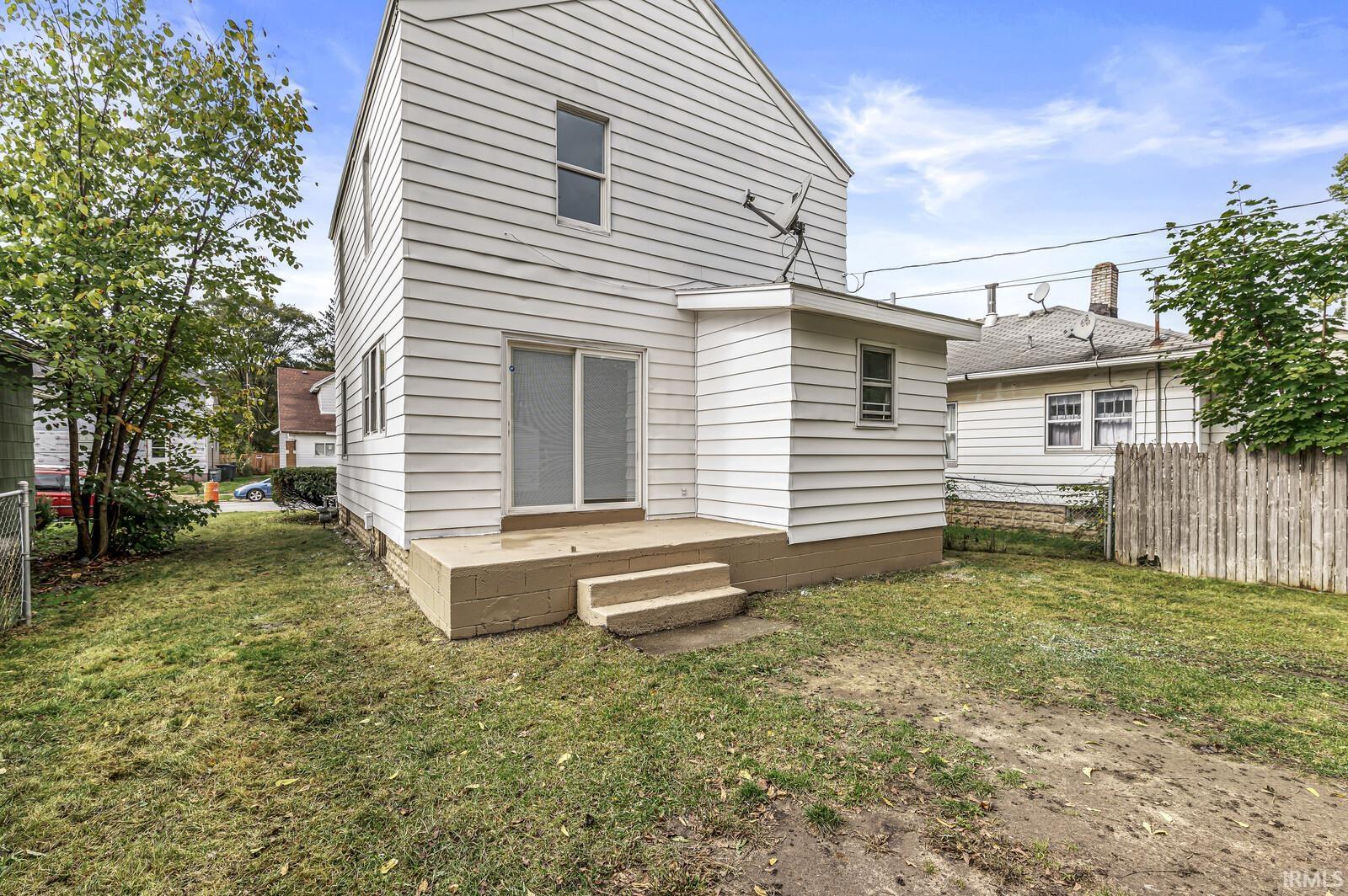 1142 N Brookfield Street