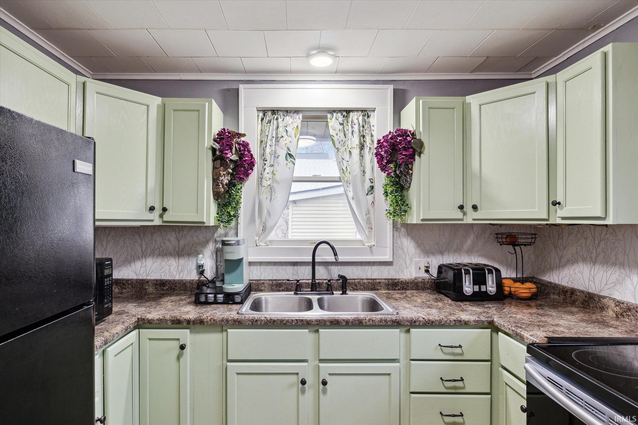 520 E 4th Street