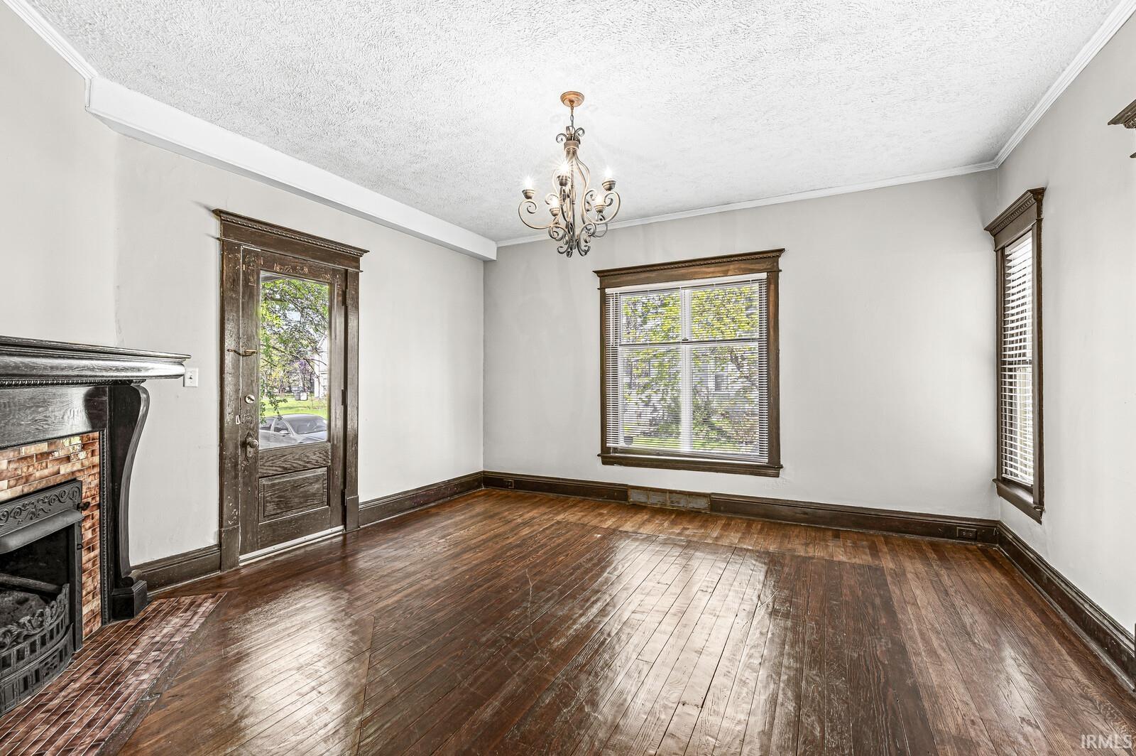 1093 Woodward Avenue