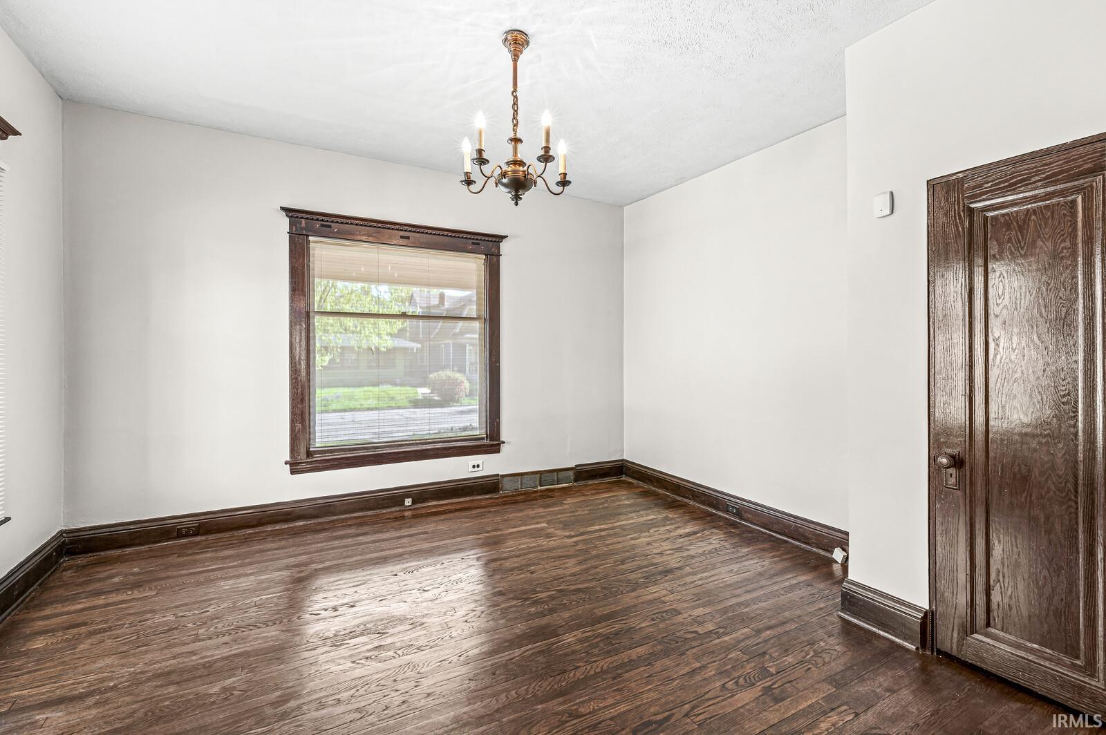 1093 Woodward Avenue