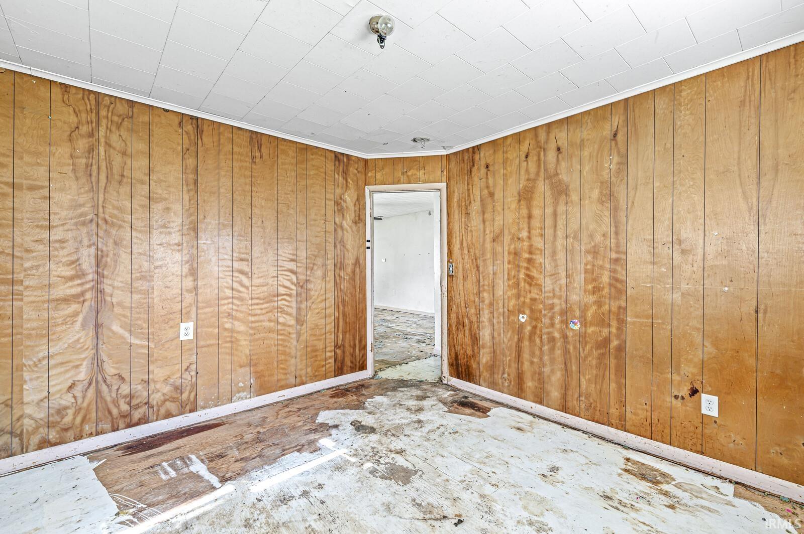 10974 County Road 10