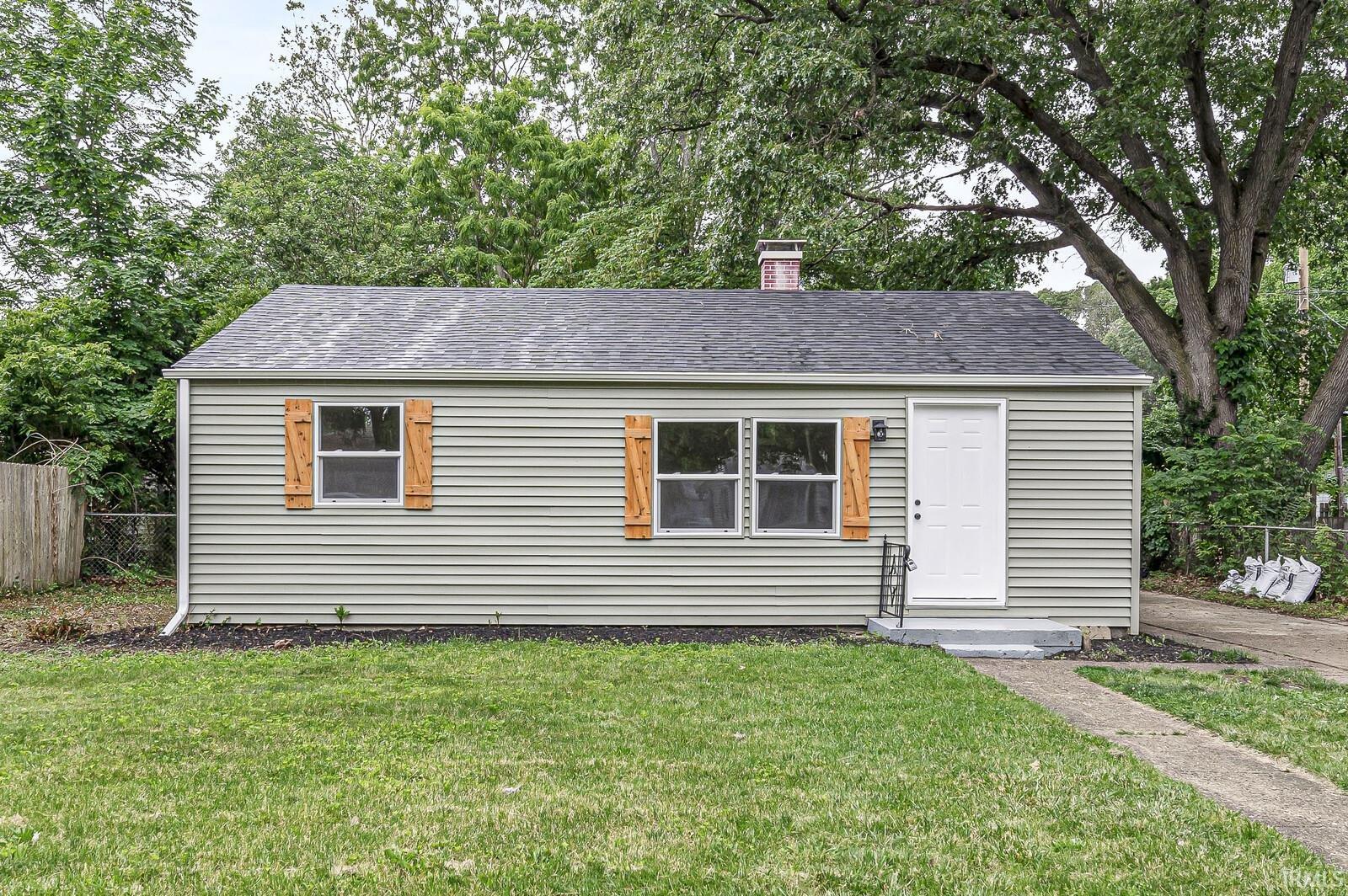1320 Eastbrook Drive