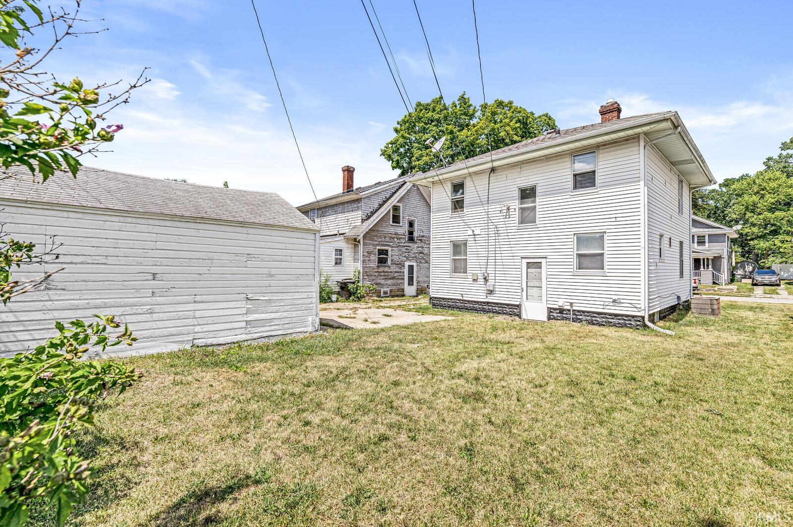 1120 E Dayton Street